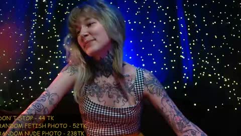Niki  free tg channel with some photos gifs and info about streams  online show from 24, 5, 2026