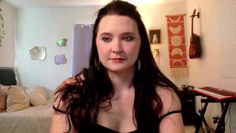 Eliza online show from 30, 10, 2025