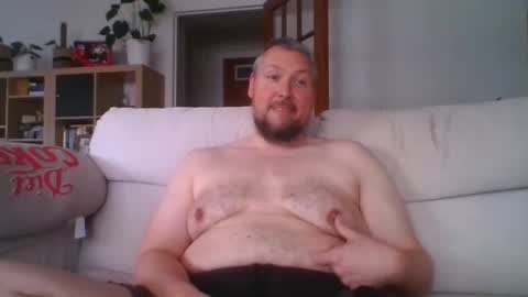 Snapshot of littlesubbear chatting on 6, 6, 2026 littlesubbear online show from 6, 6, 2026