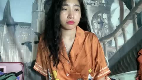 littlewaifu3784 online show from 17, 3, 2026