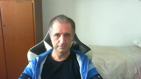 Snapshot of liuk53 chatting on 6, 5, 2026 liuk53 online show from 6, 5, 2026