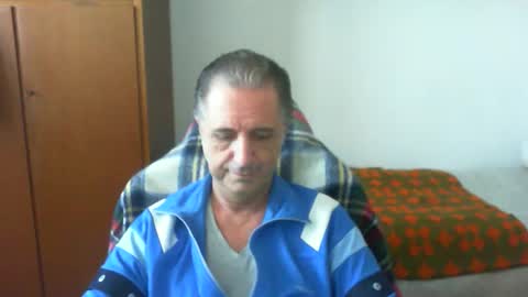 Snapshot of liuk53 chatting on 16, 5, 2026 liuk53 online show from 16, 5, 2026