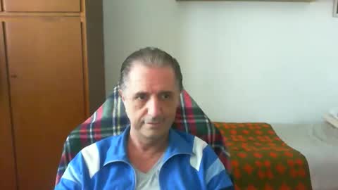 Snapshot of liuk53 chatting on 18, 5, 2026 liuk53 online show from 18, 5, 2026