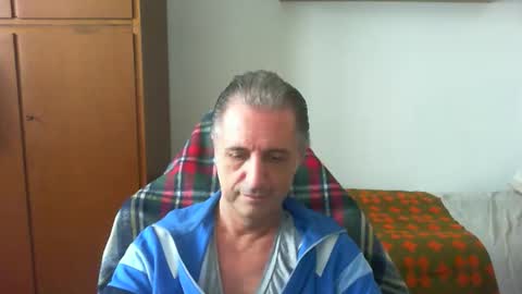 Snapshot of liuk53 chatting on 19, 5, 2026 liuk53 online show from 19, 5, 2026