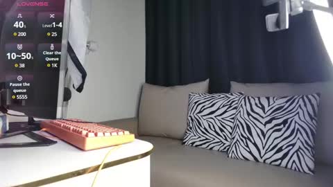 nana online show from 2, 2, 2025