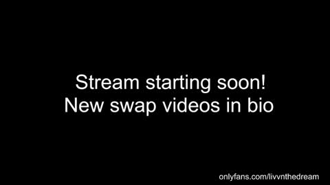 Snapshot of livanddrew chatting on 25, 1, 2025 Liv and Drew online show from 25, 1, 2025