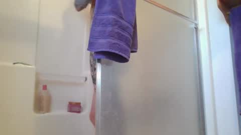 Liv Mirage online show from 17, 12, 2025