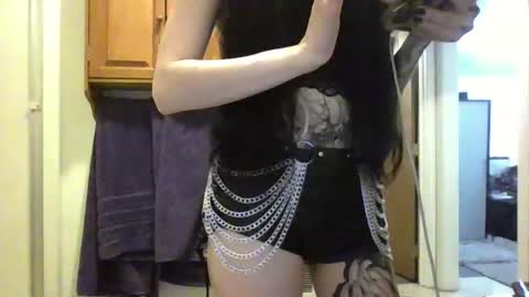 Snapshot of livmirage chatting on 26, 4, 2026 Liv Mirage online show from 26, 4, 2026