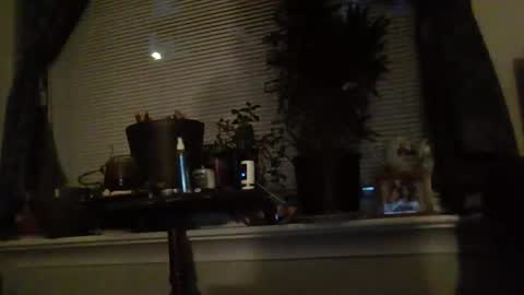 Snapshot of livmirage chatting on 7, 5, 2026 Liv Mirage online show from 7, 5, 2026