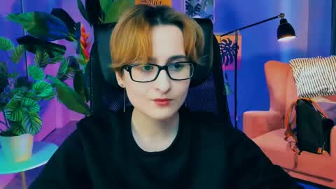 Snapshot of lixeluna chatting on 24, 4, 2026 LixeLuna online show from 24, 4, 2026