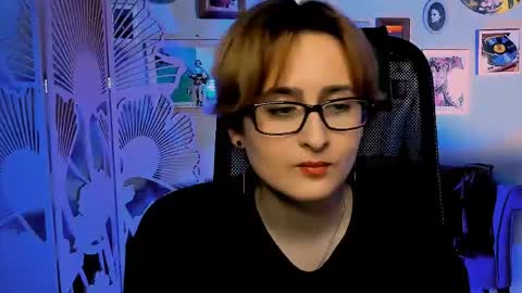 Snapshot of lixeluna chatting on 12, 5, 2026 LixeLuna online show from 12, 5, 2026