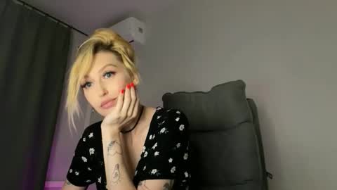 Liya Ray online show from 28, 9, 2025