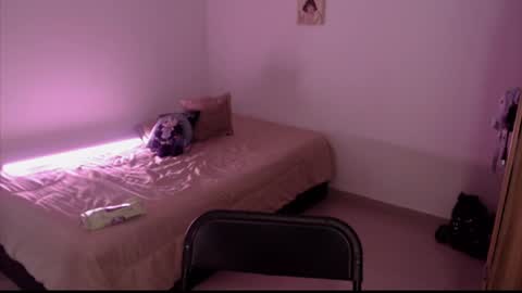 Elizabeth online show from 12, 4, 2026