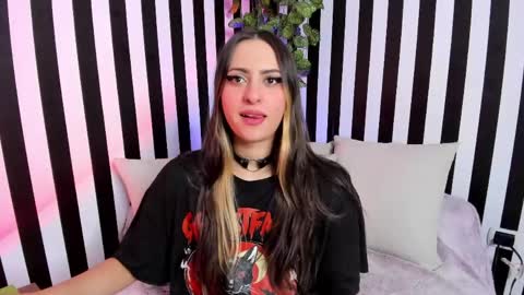 Liz  online show from 21, 4, 2026