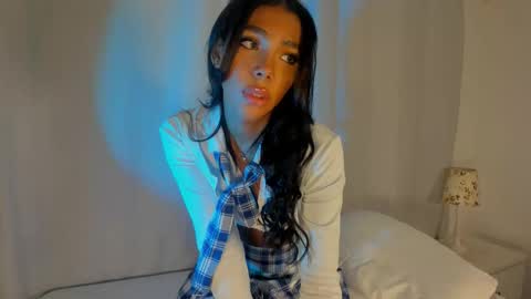 Liz Grant online show from 3, 11, 2025