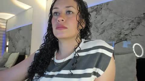 Liz  online show from 7, 11, 2025