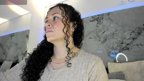 Liz  online show from 25, 11, 2025