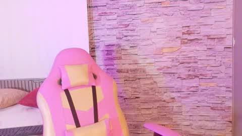 Snapshot of liz_monserrat chatting on 8, 2, 2026 liz_monserrat online show from 8, 2, 2026