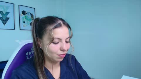 Liz  online show from 11, 4, 2026