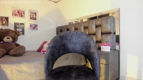 liza honey online show from 28, 10, 2025