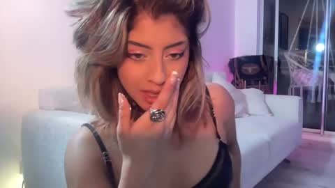 Lizeth online show from 12, 6, 2026