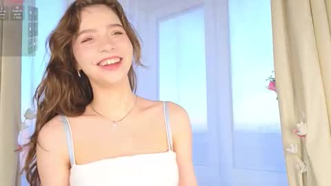 Snapshot of lizbethbiers chatting on 27, 10, 2025 Hello there im Amelia Im new here Lets have fun online show from 27, 10, 2025