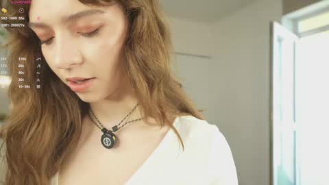 Hello there im Amelia Im new here Lets have fun online show from 18, 5, 2026