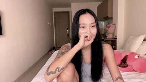 Lizz online show from 27, 10, 2025