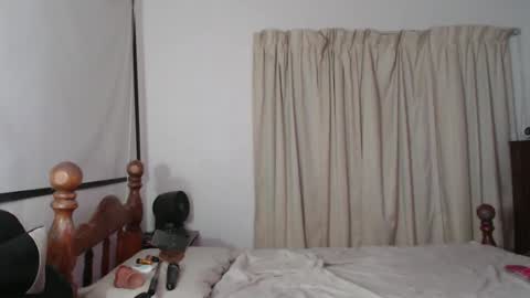 Lizi Chery Strawbery online show from 12, 2, 2025