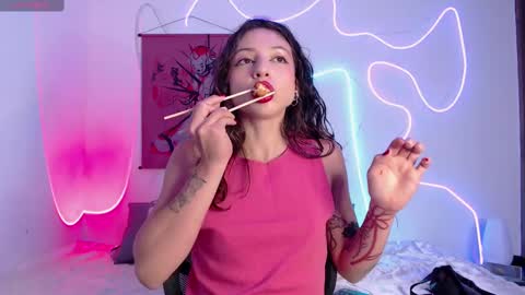 Lizza Scott online show from 18, 12, 2024