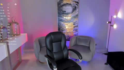 Lizzi  online show from 10, 1, 2025