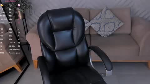 Lizzi  online show from 31, 1, 2025