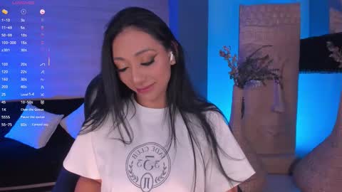 Lizzi  online show from 24, 9, 2025