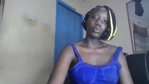 Snapshot of lizzie2020 chatting on 25, 5, 2026 lizzie2020 online show from 25, 5, 2026