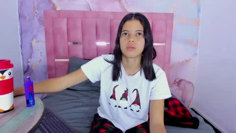 Snapshot of lizzmartin chatting on 7, 12, 2024 Sweet Lizz online show from 7, 12, 2024