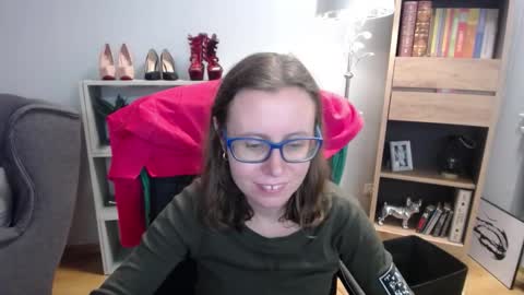 Lizzy online show from 4, 11, 2025