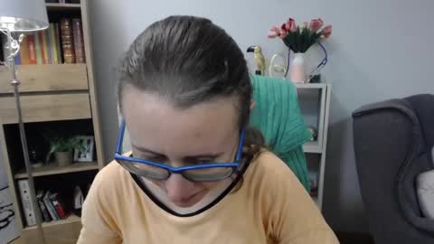 Snapshot of lizzy_sparkle chatting on 22, 5, 2026 Lizzy online show from 22, 5, 2026