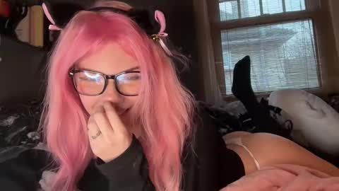 lizzybunny online show from 24, 2, 2025