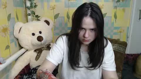 Snapshot of llevella chatting on 14, 11, 2025 Sevy online show from 14, 11, 2025