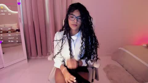 Kloe see you 28-11  to celebrate my birthday online show from 21, 1, 2025