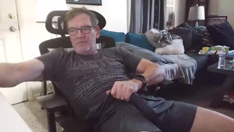 Snapshot of lngdickdaddy chatting on 6, 11, 2025 LongDick Daddy online show from 6, 11, 2025