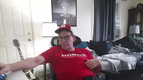 Snapshot of lngdickdaddy chatting on 9, 11, 2025 LongDick Daddy online show from 9, 11, 2025