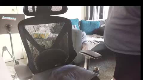 Snapshot of lngdickdaddy chatting on 13, 11, 2025 LongDick Daddy online show from 13, 11, 2025