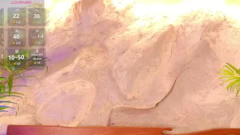  LOANA  online show from 15, 4, 2026