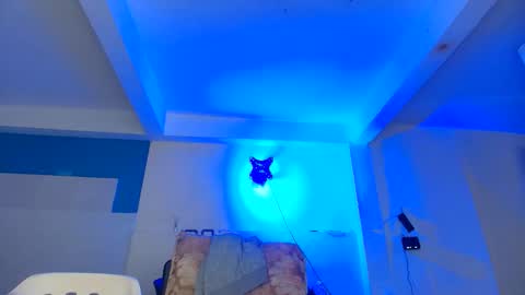 edwin online show from 17, 4, 2026