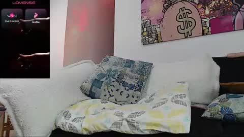 Snapshot of lobocruzhair1 chatting on 3, 10, 2025 lobocruzlatino online show from 3, 10, 2025