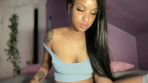 Snapshot of locsoffun chatting on 17, 12, 2024 Dashaa online show from 17, 12, 2024