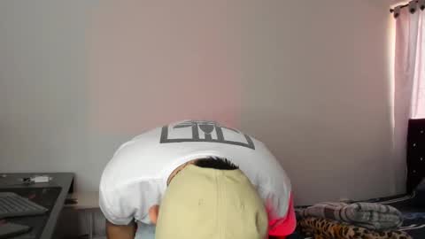 Logan morris online show from 25, 1, 2025