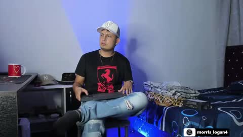 Logan morris online show from 18, 2, 2025