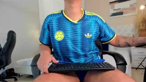 Snapshot of logan_price chatting on 20, 6, 2026 LOGAN online show from 20, 6, 2026